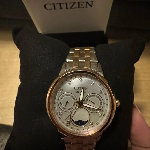 Citizen Ladies Calendrier Chronograph Diamond Eco-Drive Watch